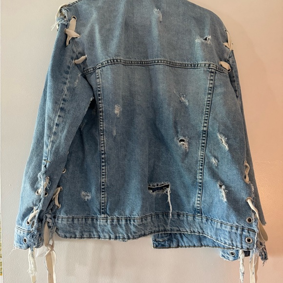 Zara Light Blue Distressed Jean Jacket - Picture 3 of 3